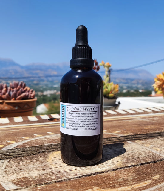 St. John's Wort Oil (Hypericum Perforatum)
