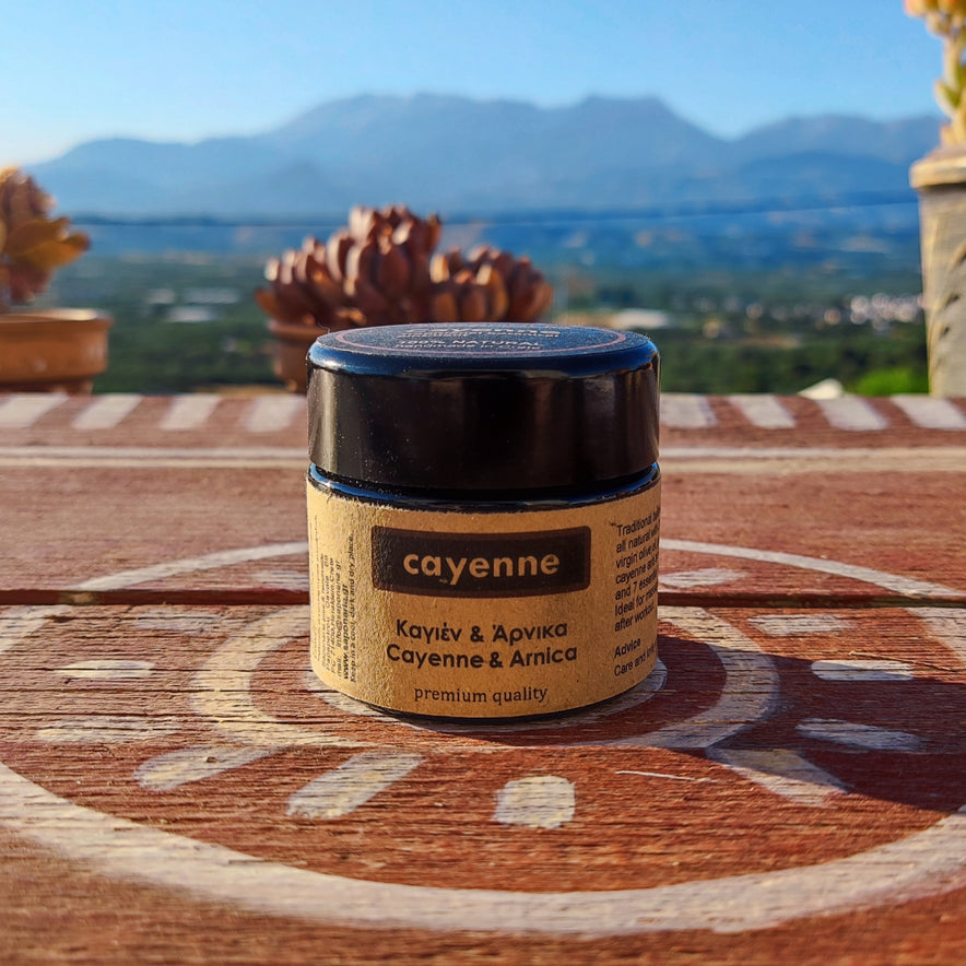 Image for Traditional Beeswax Cream with Cayenne & Arnica by Saponaria